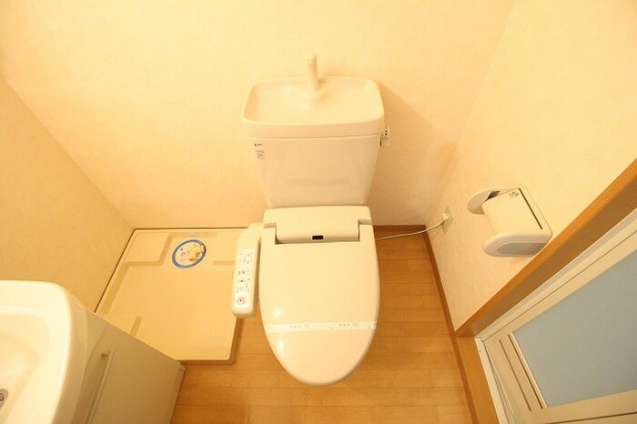 物件内観写真13　(トイレ)