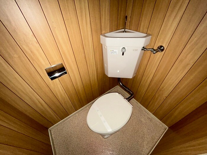 物件内観写真11　(トイレ)