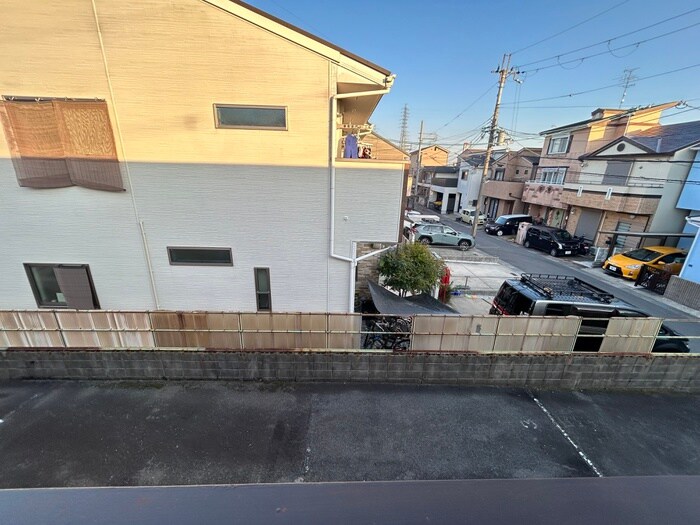 物件内観写真21　(室内からの展望)