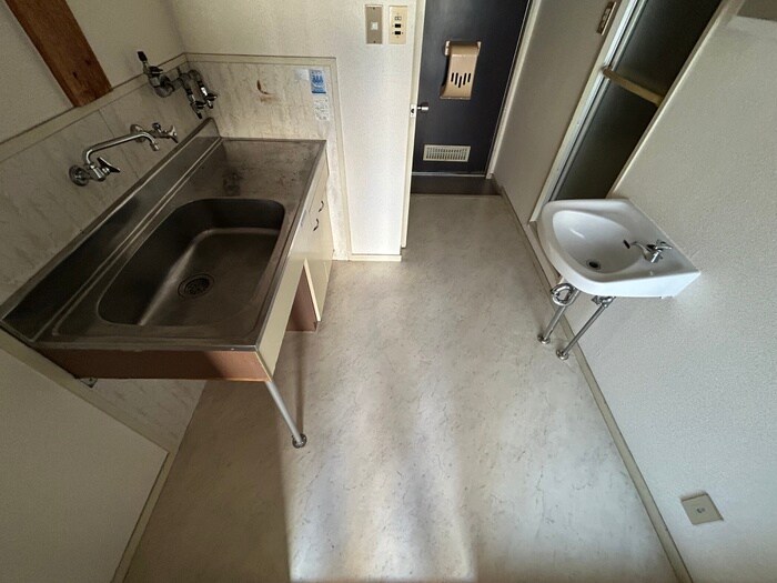 物件内観写真22　(廊下)