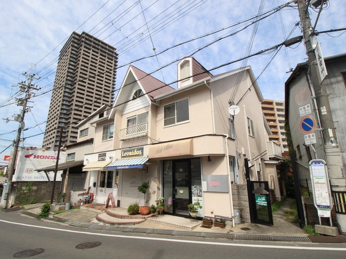 エクセレント桜が丘の物件外観写真