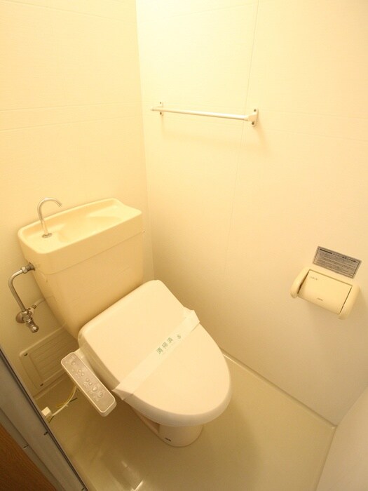 物件内観写真10　(トイレ)