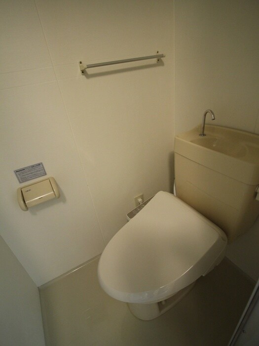 物件内観写真12　(トイレ)