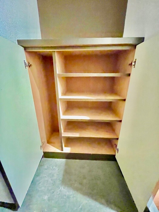 物件内観写真16　(靴箱)