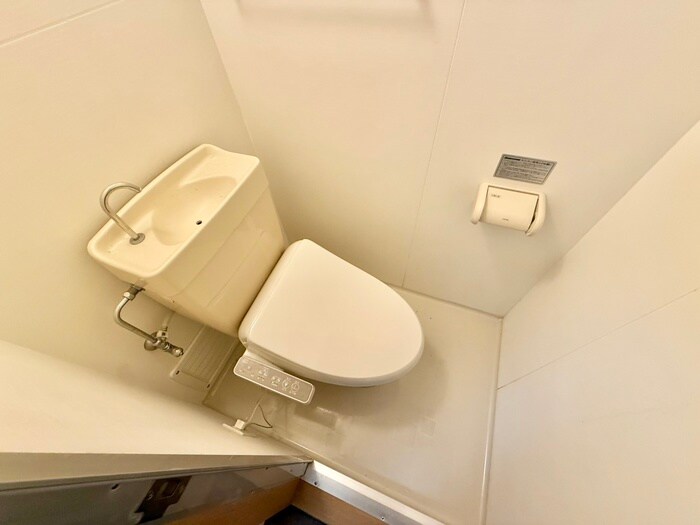 物件内観写真16　(トイレ)