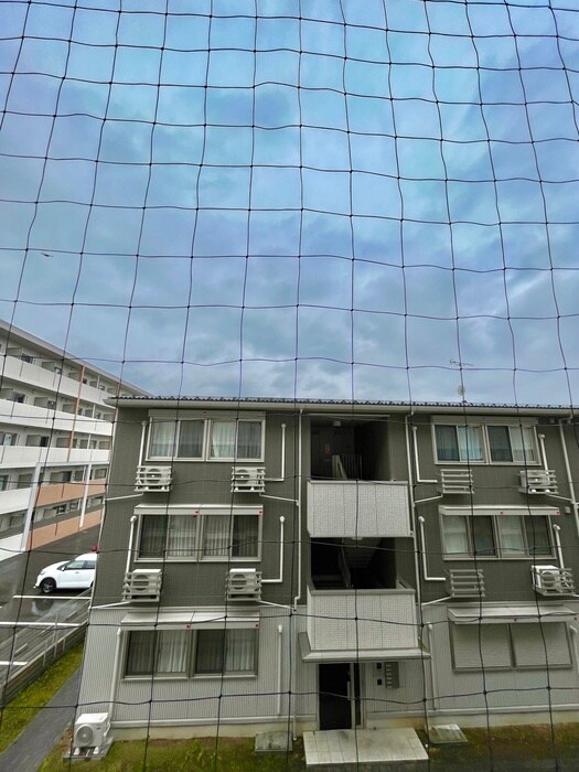 物件内観写真18　(室内からの展望)