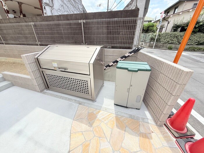 物件外観写真4　(建物設備)