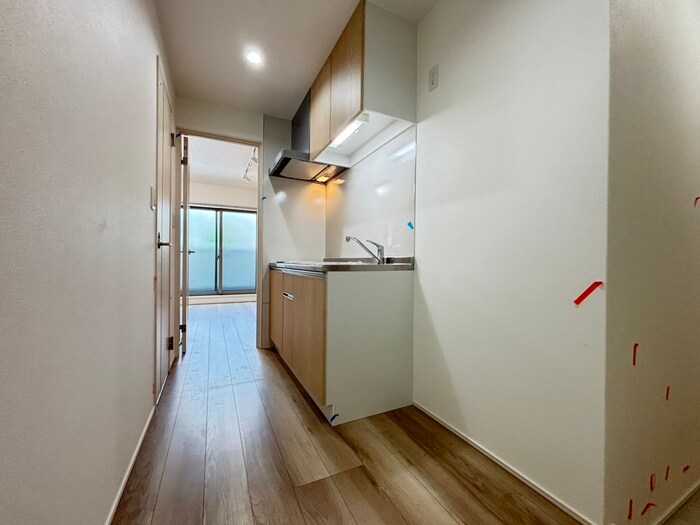 物件内観写真15　(廊下)