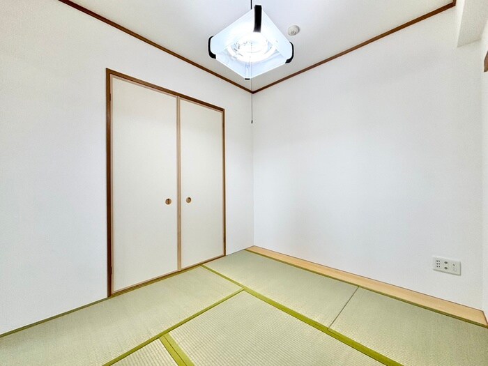 物件内観写真13　(居室)