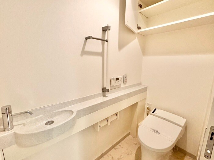 物件内観写真19　(トイレ)