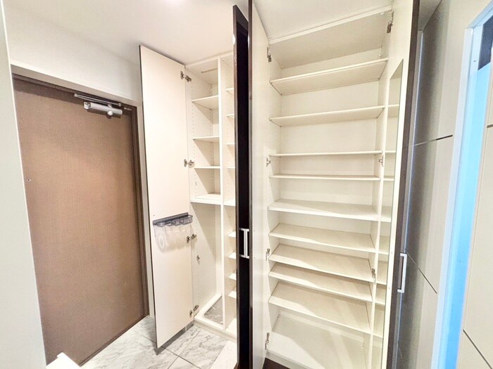 物件内観写真22　(靴箱)