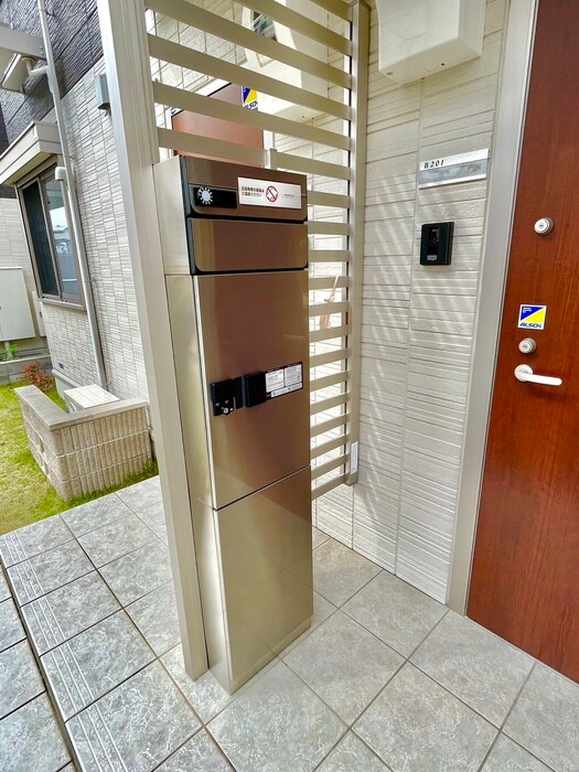 物件外観写真6　(建物設備)