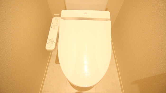 物件内観写真13　(トイレ)