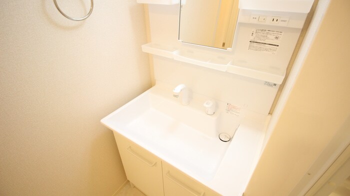 物件内観写真15　(洗面)