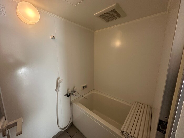 ヴィヴァ－チェ総持寺のバス