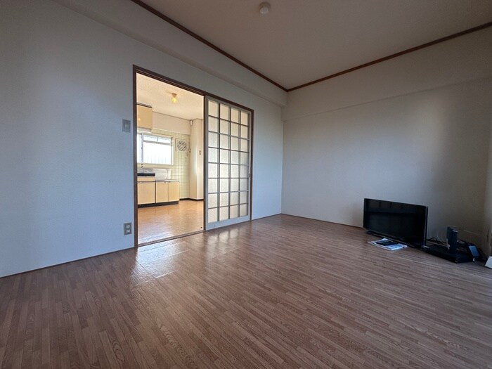 ヴィヴァ－チェ総持寺の居室