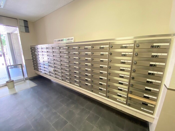 物件外観写真4　(建物設備)