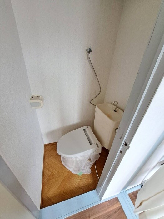 物件内観写真12　(トイレ)