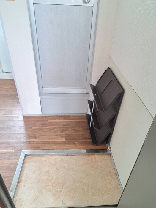 物件内観写真22　(玄関)