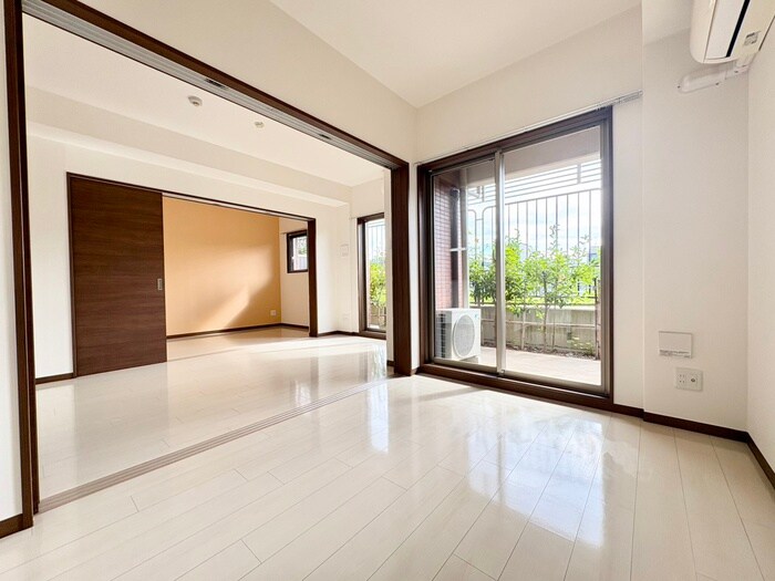 物件内観写真6　(居室)