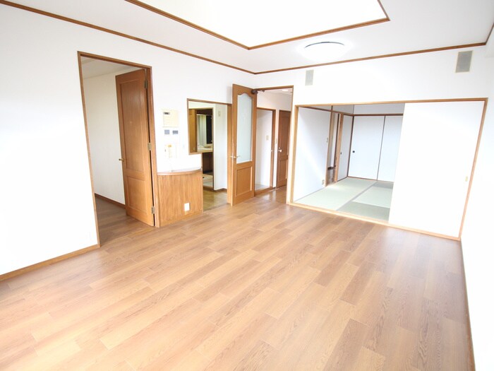 物件内観写真7　(居室)