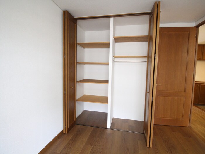 物件内観写真14　(収納)