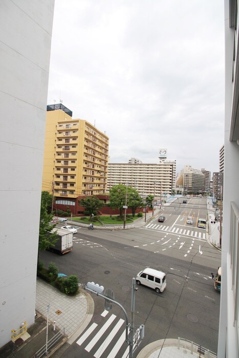 物件内観写真22　(室内からの展望)