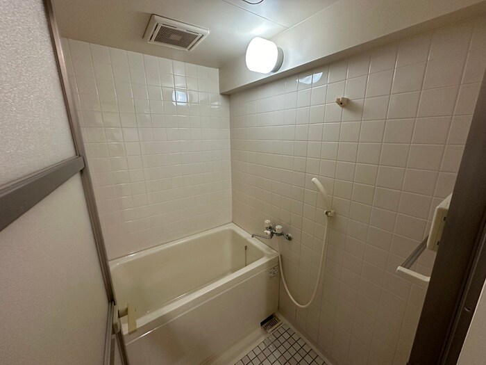 物件内観写真8　(バス／シャワールーム等)