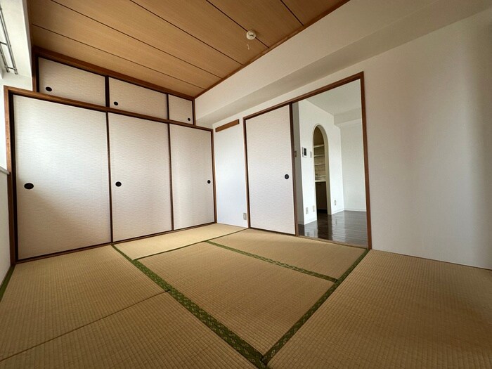 物件内観写真21　(居室)