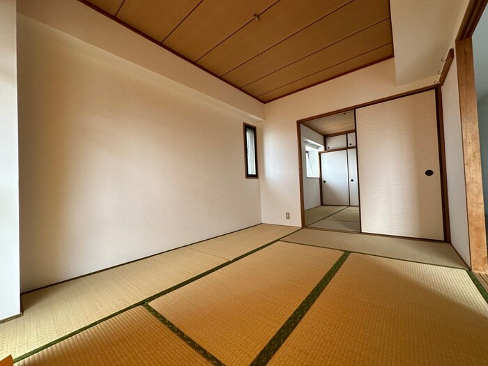 物件内観写真22　(居室)