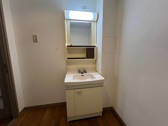 物件内観写真14　(洗面)