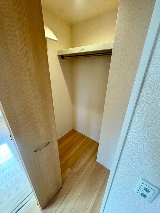 物件内観写真13　(収納)
