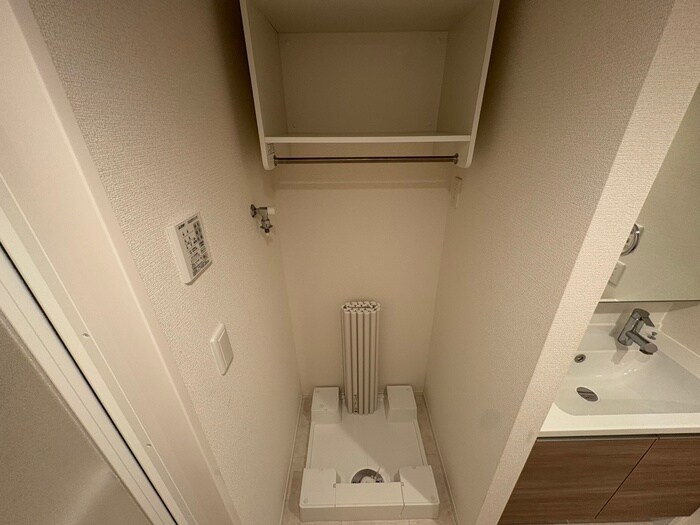 物件内観写真20　(洗濯機置場)