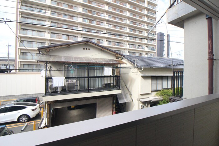 物件内観写真22　(室内からの展望)