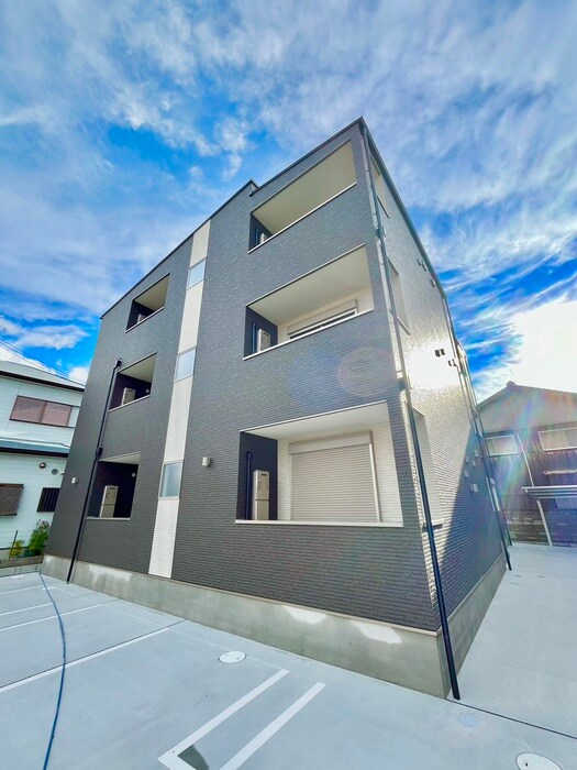 物件外観写真1　(外観写真)