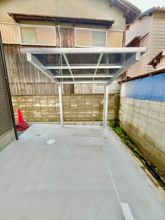 物件外観写真5　(駐輪場)