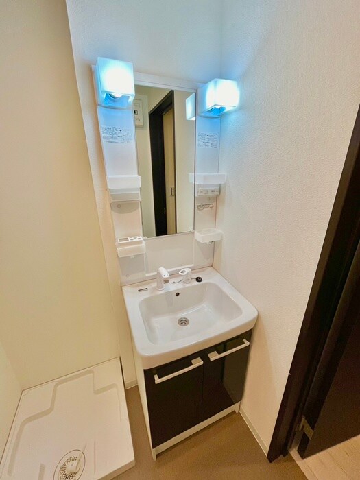 物件内観写真15　(洗面)