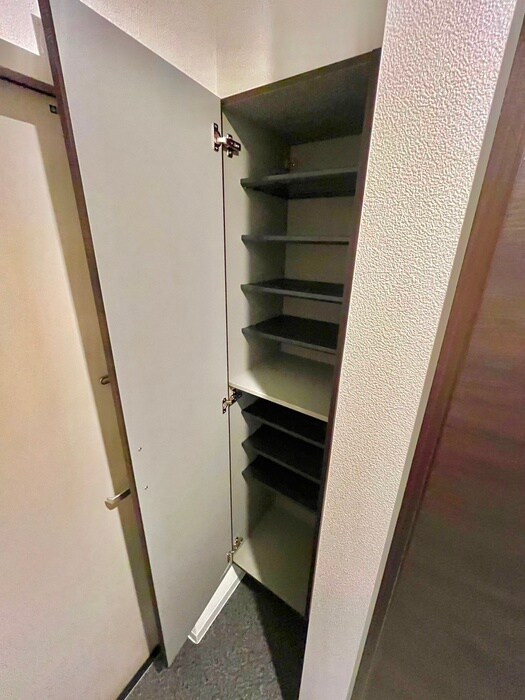 物件内観写真20　(靴箱)