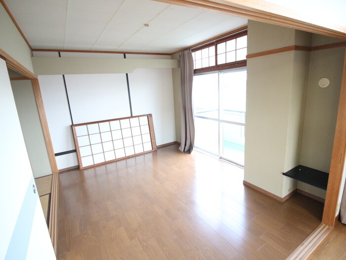 物件内観写真9　(居室)