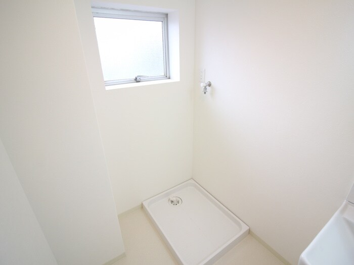 物件内観写真19　(洗濯機置場)