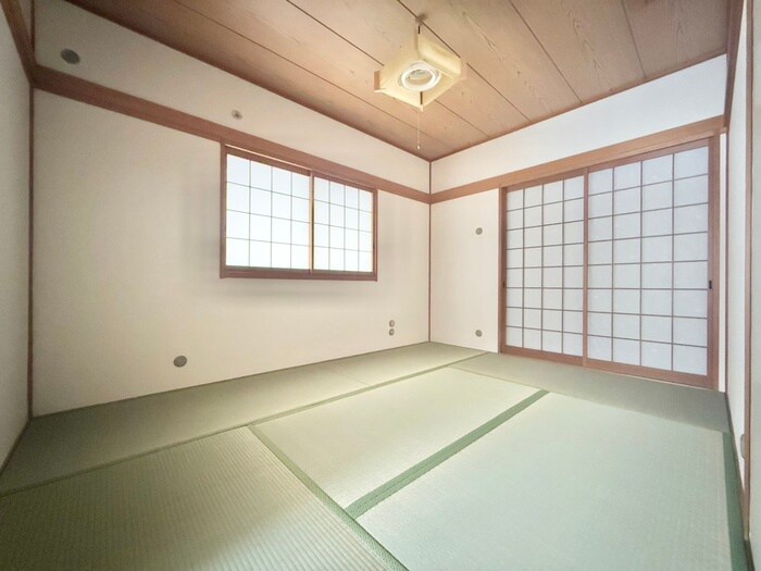 物件内観写真10　(居室)