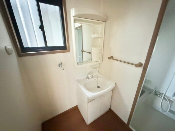 物件内観写真14　(洗面)