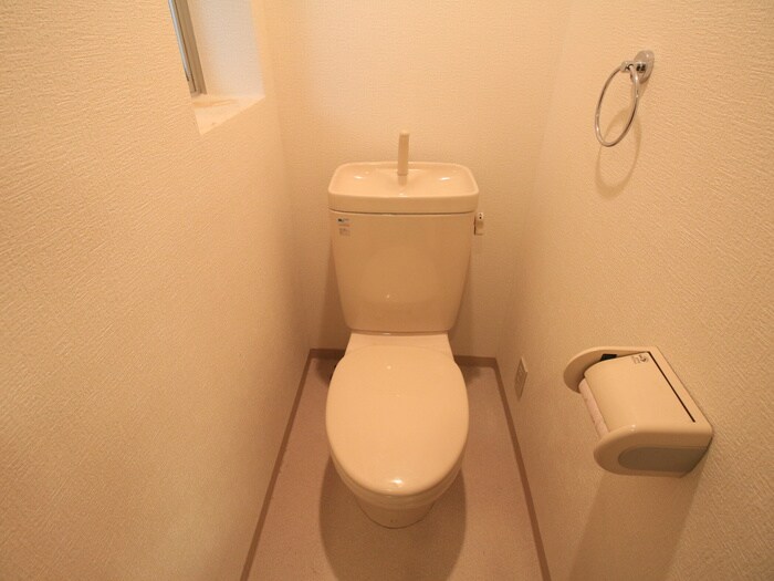 物件内観写真11　(トイレ)