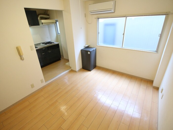 物件内観写真18　(居室)