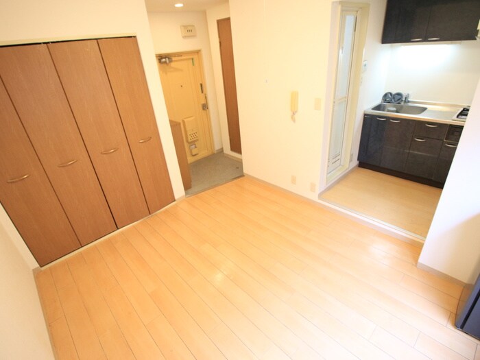 物件内観写真19　(居室)