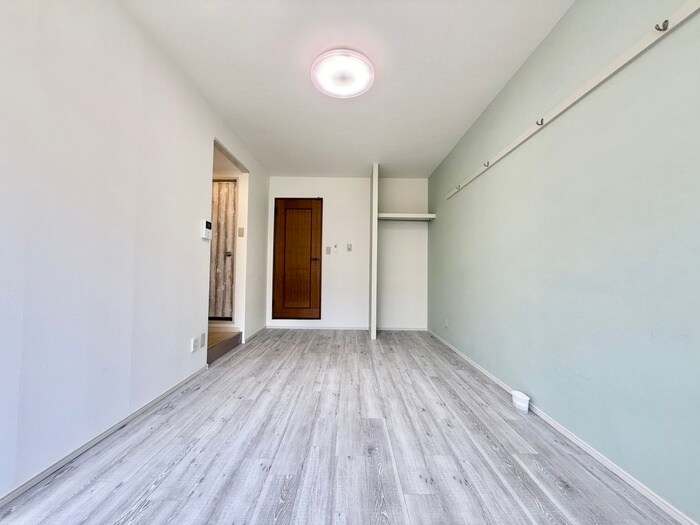 物件内観写真5　(居室)