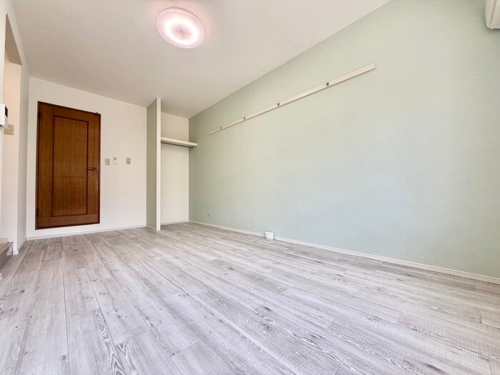 物件内観写真6　(居室)