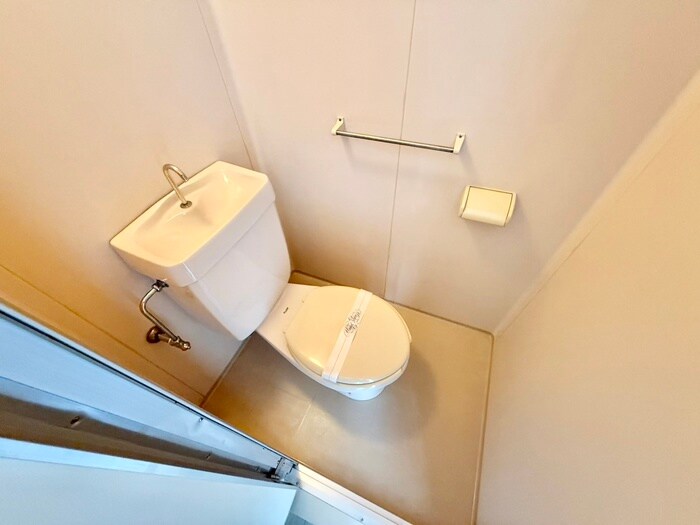 物件内観写真13　(トイレ)