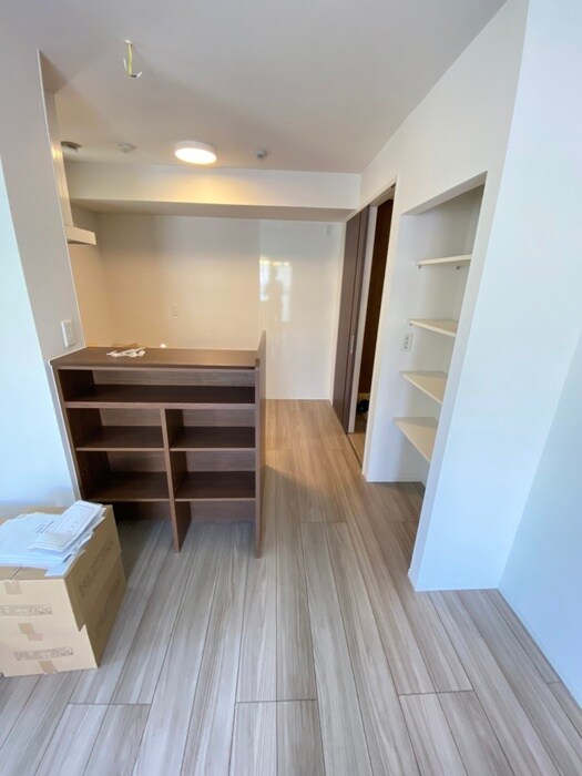 物件内観写真14　(廊下)