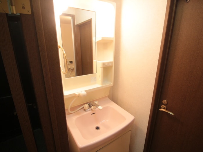 物件内観写真11　(洗面)